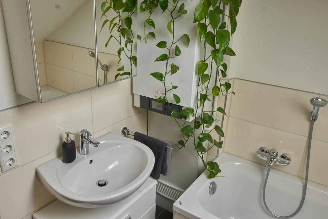 Green-art-living Fuer 3 Im Allgaeu Mit Queensize & Wifi * Lauben (Oberallgau)