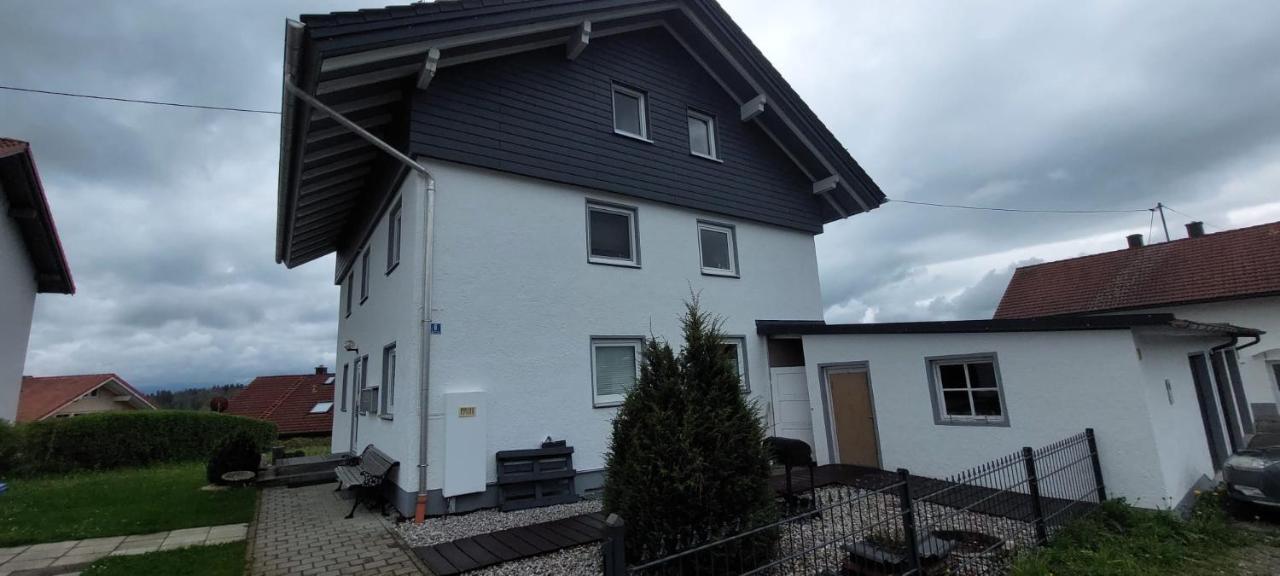 Apartment Green-art-living Fuer 3 Im Allgaeu Mit Queensize & Wifi